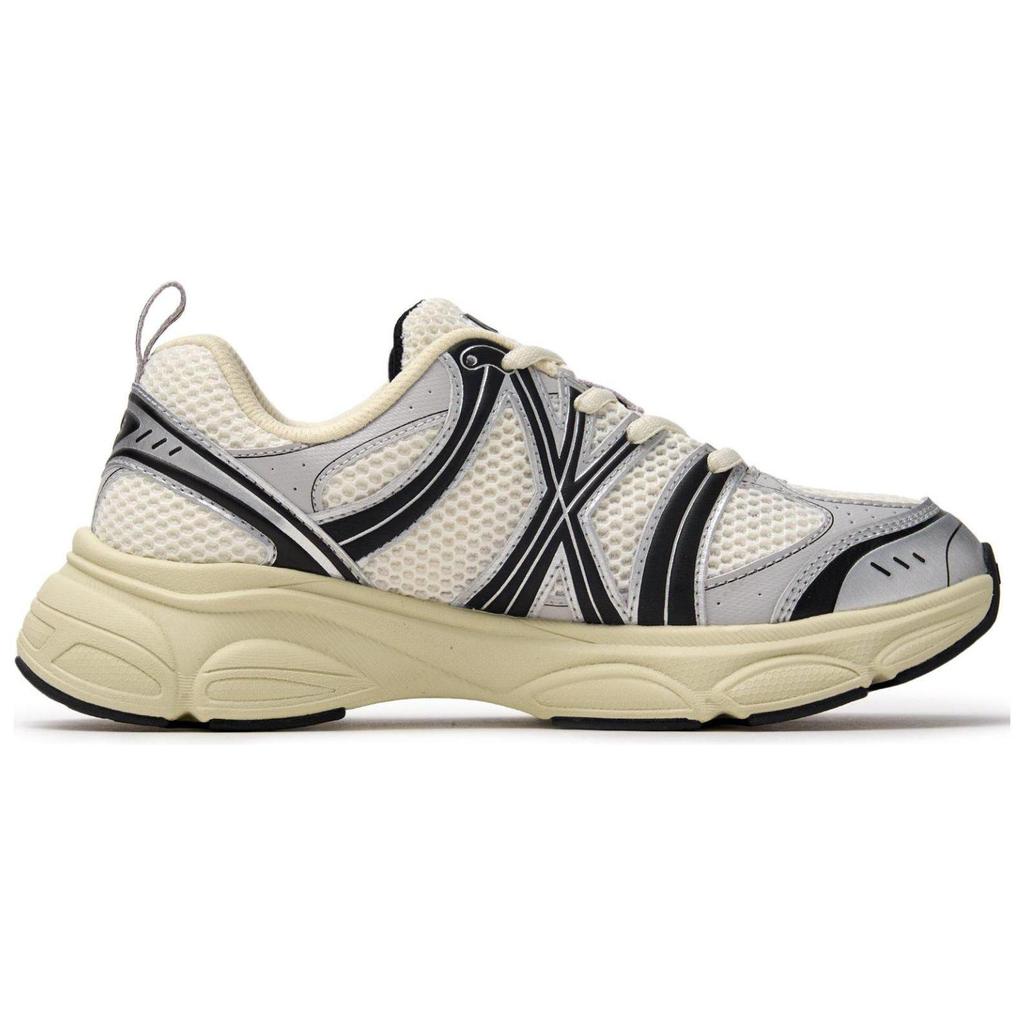 New MLB Chunky Runner Ace Runner Abrasion Resistant Low Top Running Shoes Unisex Beige Black 3ARNAC24N-50SIS