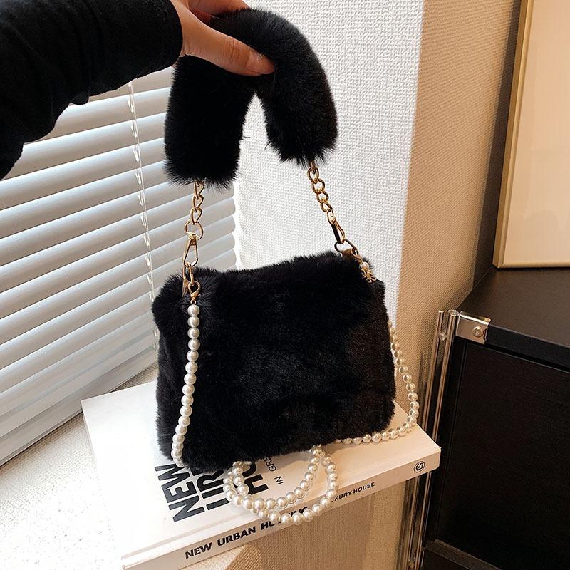New pearl chain plush bag women's shoulder bag fashion underarm bag versatile messenger bag
