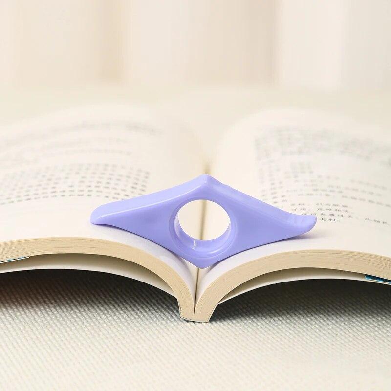 1pcs Thumb Book Page Holders Acrylic Press Bookmarks Press Book Reading Aids Thumb Bookmarks