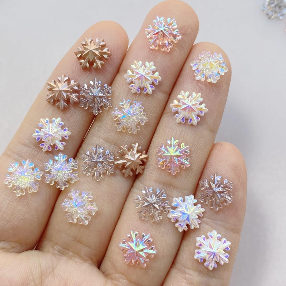50 Stück Niedliche Cartoon Mini Farbige Schneeflocken Nailart Harz Designer Charms DIY Basteln Für Nagel 3D Dekorationen Schmuck