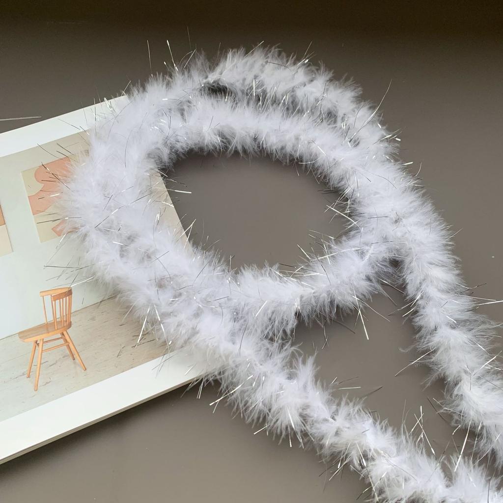 Białe płaskie paski piór indyczych top DIY kostiumy na występy dekoracje festiwalowe materiały rzemieślnicze