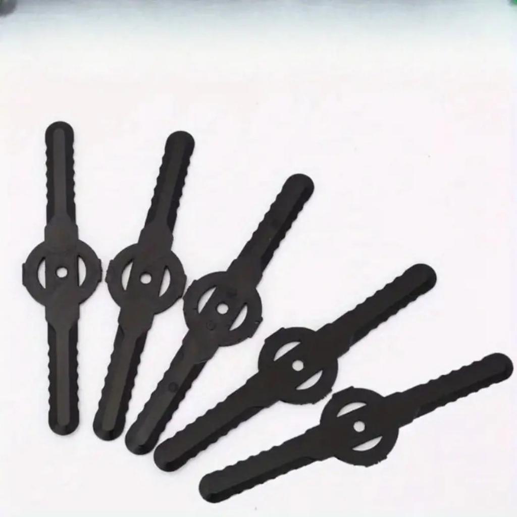 20 vnt. Patvarūs plastikiniai vejapjovės atsarginiai peiliukai Sodo vejos elektrinės vejapjovės ilgo peilio atsarginiai priedai