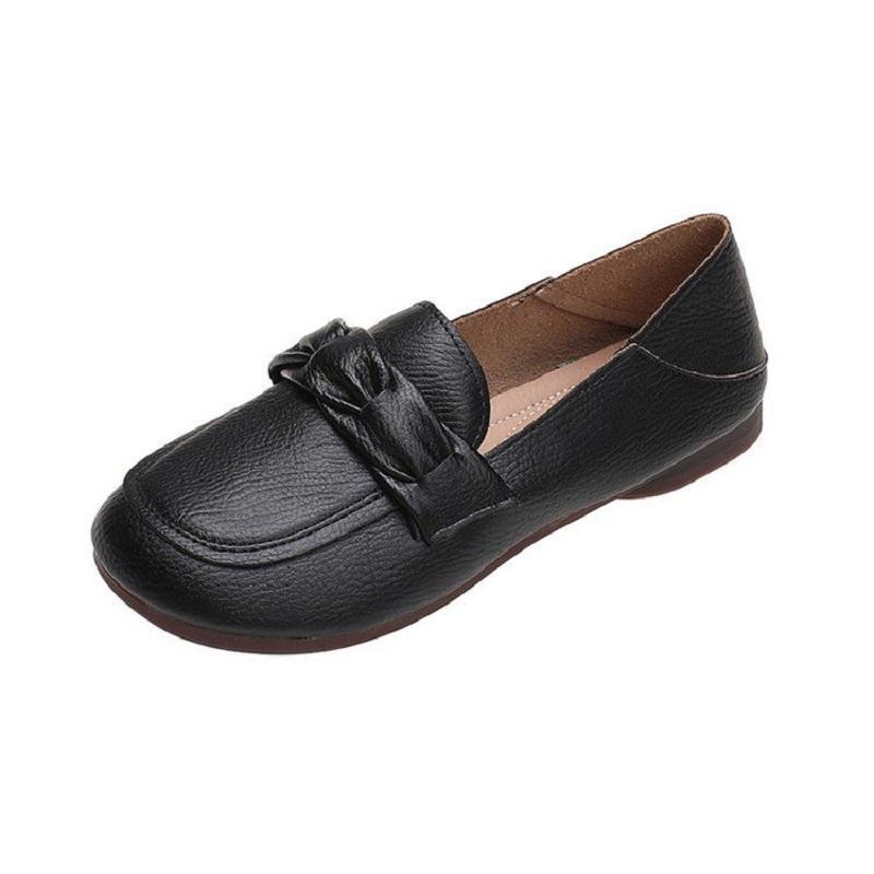 Plus Size 35-41 Mom Flat Bottomed Bean Single Shoes Ladies Stepped On Casual Waterproof Loafers Lightweight Mother Lasy Shoes