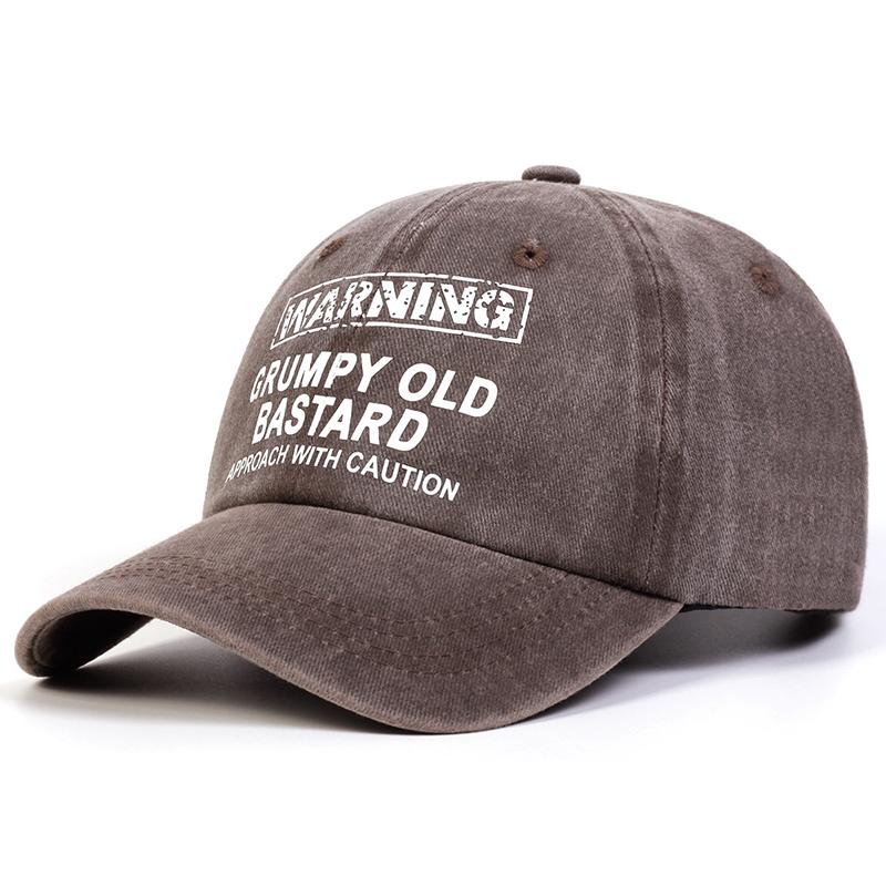 

Unisex WARNING GRUMPY OLD BASTARD Print Wash Baseball Caps Spring and Autumn Outdoor Adjustable Casual Hats Sunscreen Hat коричневий