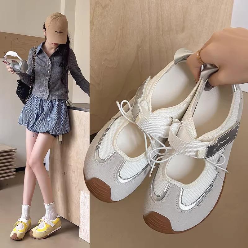 New Hollow Velcro German Training Shoes Women's Summer 2025 New Round Head Versatile Color Matching Niche Forrest Gump Tide Shoes