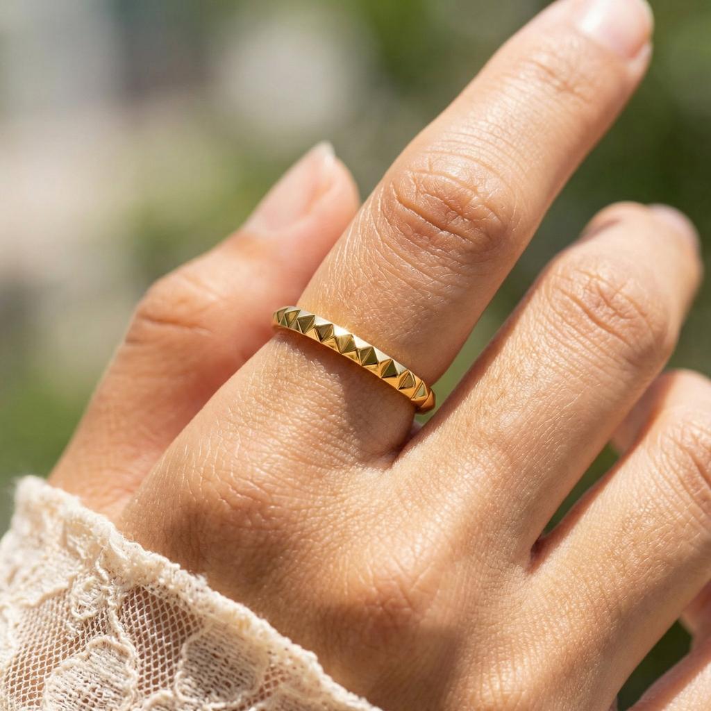 Stackable Wave Ring Thin Band, Golden Color Stainless Steel Waterproof Daily Wear Anti Tarnish Party Jewelry for Women