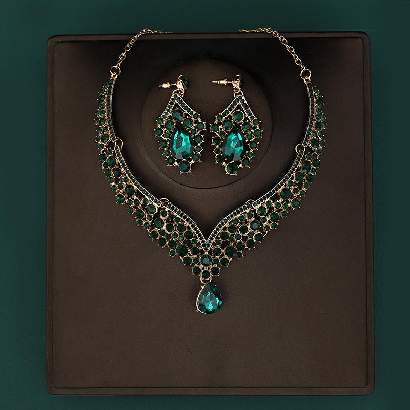 Set di Collana e Orecchini alla Moda in Stile Coreano: Accessori Perfetti per Matrimonio Sposa