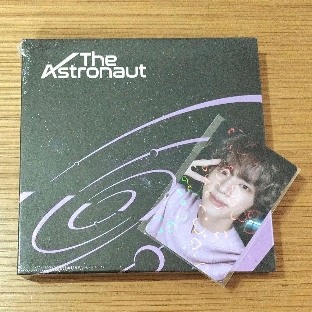 [USED] The Astronaut CD Hologram Trading Card BTS Jin JP