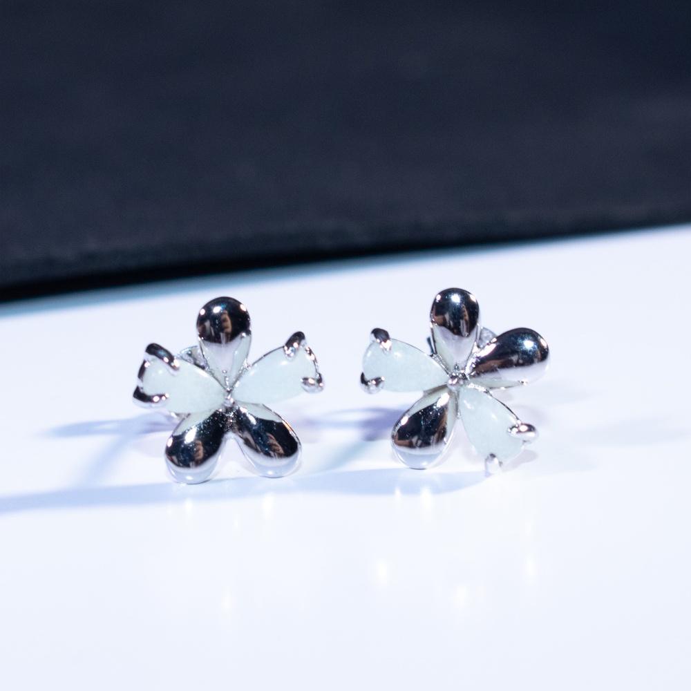 

Нежные серьги-цветы, женские серьги-подвески из серебра 925 пробы с серебристым камнем зелёный