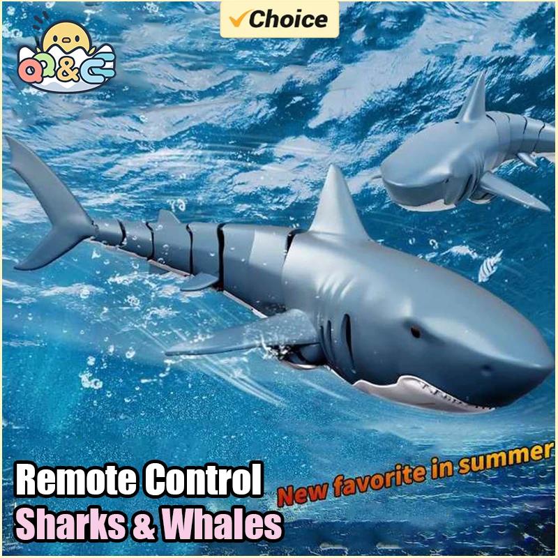 RC Shark 2.4G Simulation Remote Control Animals with Lights Submarine Robots Fish Electric Toys for Boy Upgrade Spray WaterToy