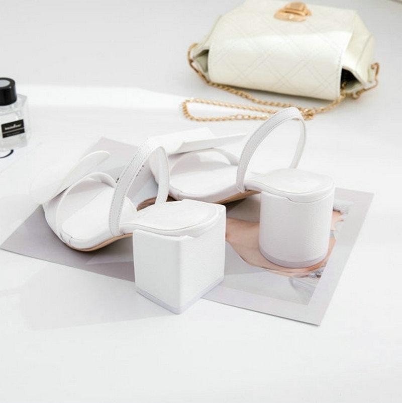 Fashion Designed Square Heel Sandals For Women Roman Square And Round Trendy And Unique Thick Heel Back Strap Sandals Large Size