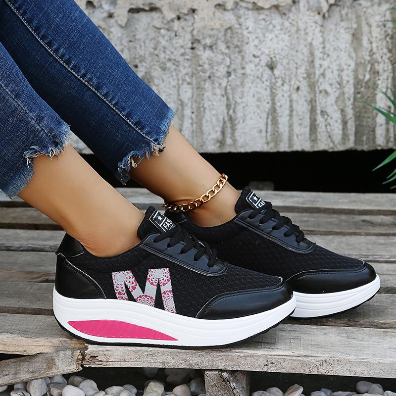 Spring Breathable Mesh Platform Sneakers Women Thick Bottom Sport Shoes Woman Plus Size 43 Light Lace Up Casual Shoes