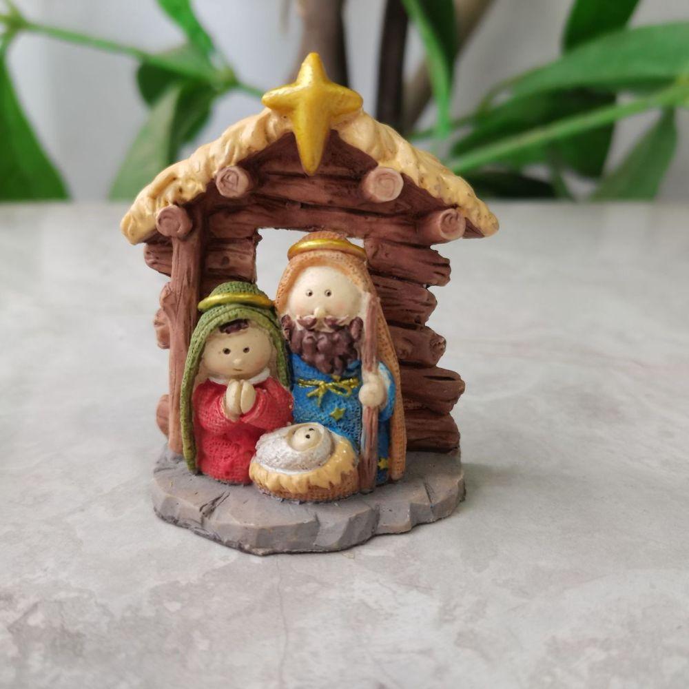 Tabletop Ornaments Nativity Scene Figurine Resin Nativity Family Sculpture Mother's Day