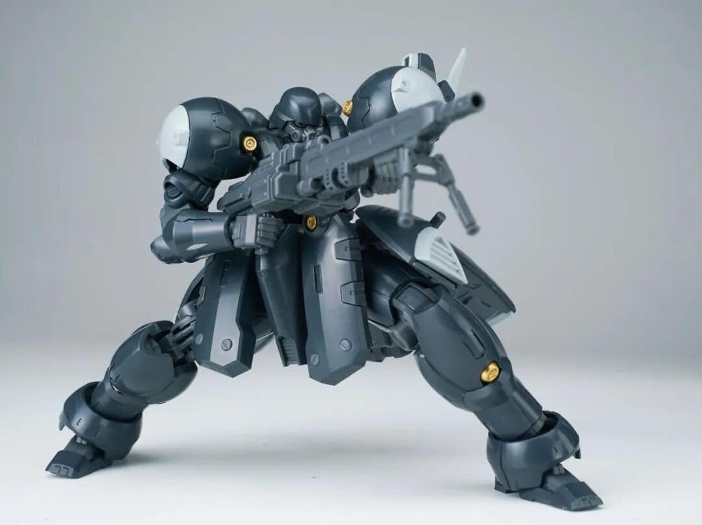 SHEIK MAINLAND ULTRA ACTION TROOPER Series ZA 11 ZYKLON Charcoal Gray Scale ABS Plastic Model Kit [Zyklon] 1/144 (assembly Required)