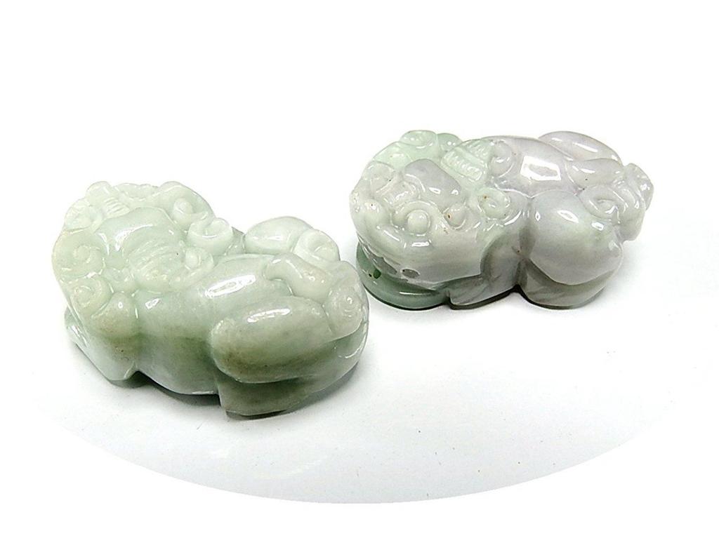 Hikyuu Pixiu Genuine Jade Jadeite Natural Stone 2 Piece Pair Ornament Feng Shui Item Money Luck [Ishigai]