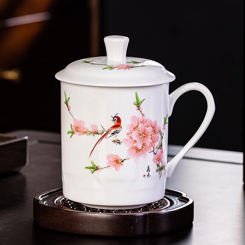 Керамическая чайная чашка Ru Han с крышкой