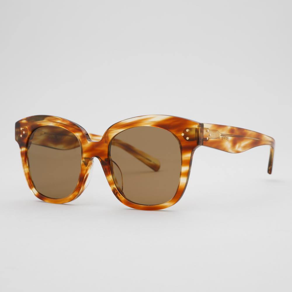 

махрато дженни 003 (Коричневые линзы)