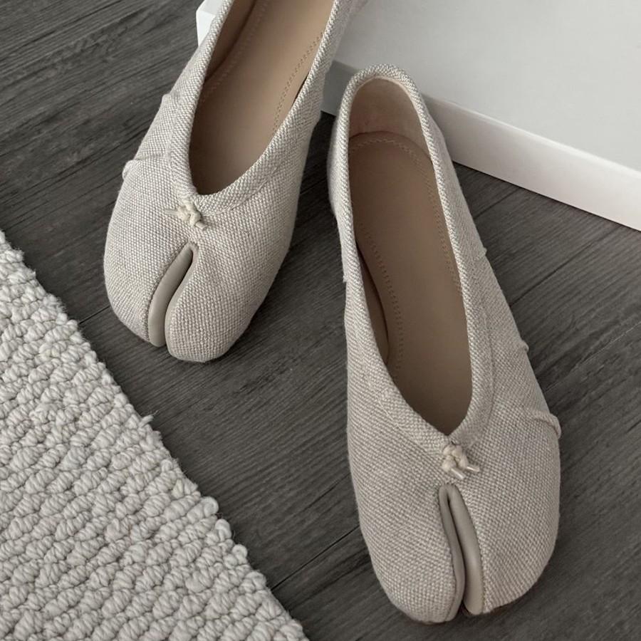 Cowhide version~ pleated linen leather soft-soled split-toed shoes women's canvas Mary Jane flats pig's trotters single shoes ladyshoes
