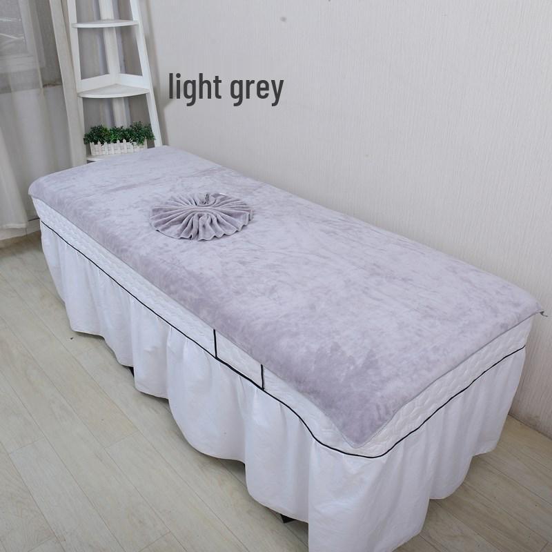 Large Soft Absorbent Bath Towel for Beauty Salons and Massage