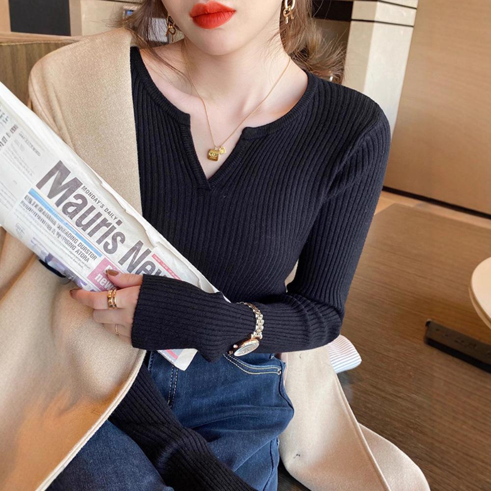 Autumn and Winter New Slim-fit V-neck Long-sleeved Knitted Sweater Autumn Foreign-style Sweater Women's Sweater