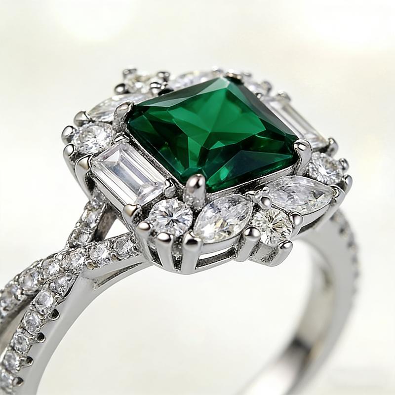 Luxury Grandmother Set Green Princess Square Zircon Wedding Ring, European and American Fashion Women's Style Versatile Ring