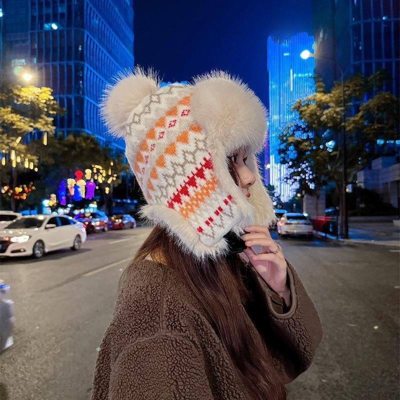 Chapeau d'hiver épais en polaire pour femmes, protection contre le froid et chaleur, protection des oreilles, chapeau en laine avec pompon, style ethnique, couleur, chapeau tricoté