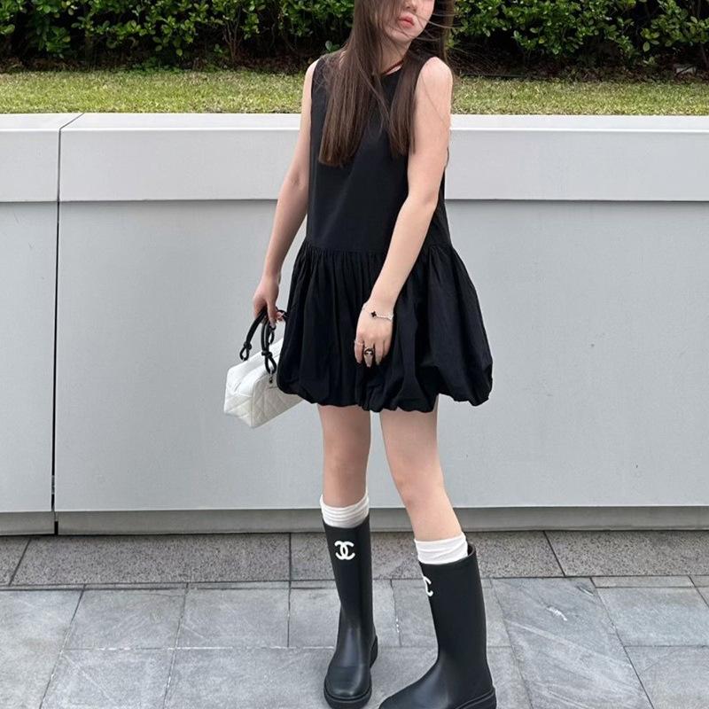 Black Sleeveless Vest Dress Women's Summer Gentle Wind Temperament Skirt Loose Versatile Bud Short Skirt