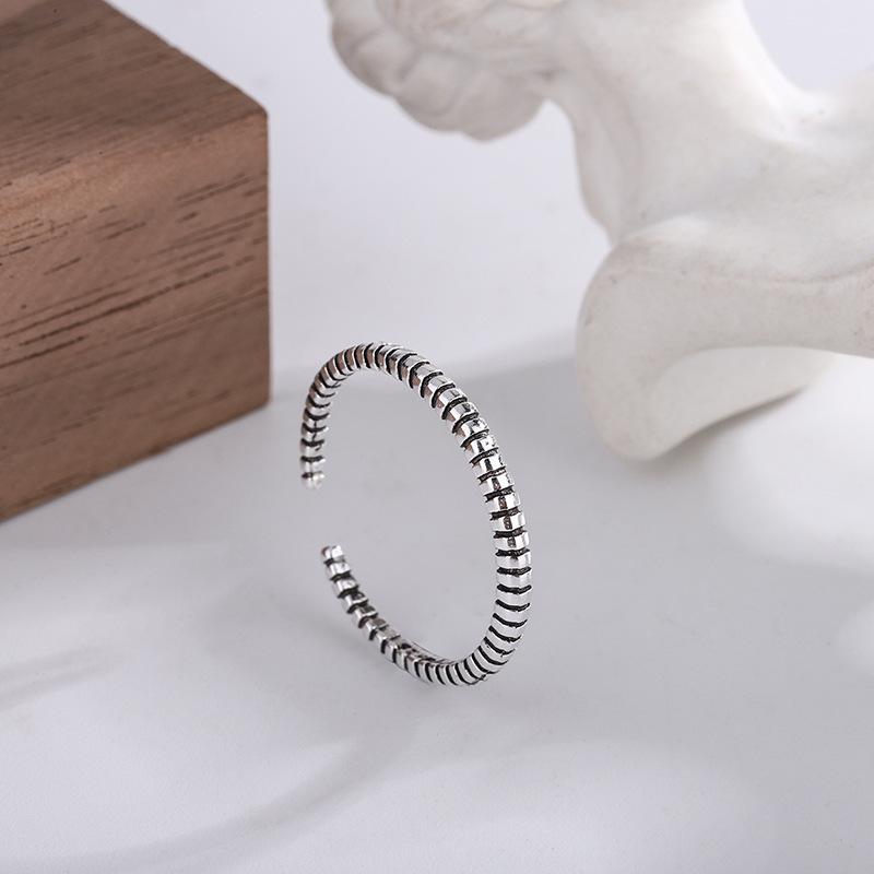 Men’s S925 Silver Index Finger Ring - Trendy Niche Style, Internet Celebrity-Inspired, Simple Yet High-End.