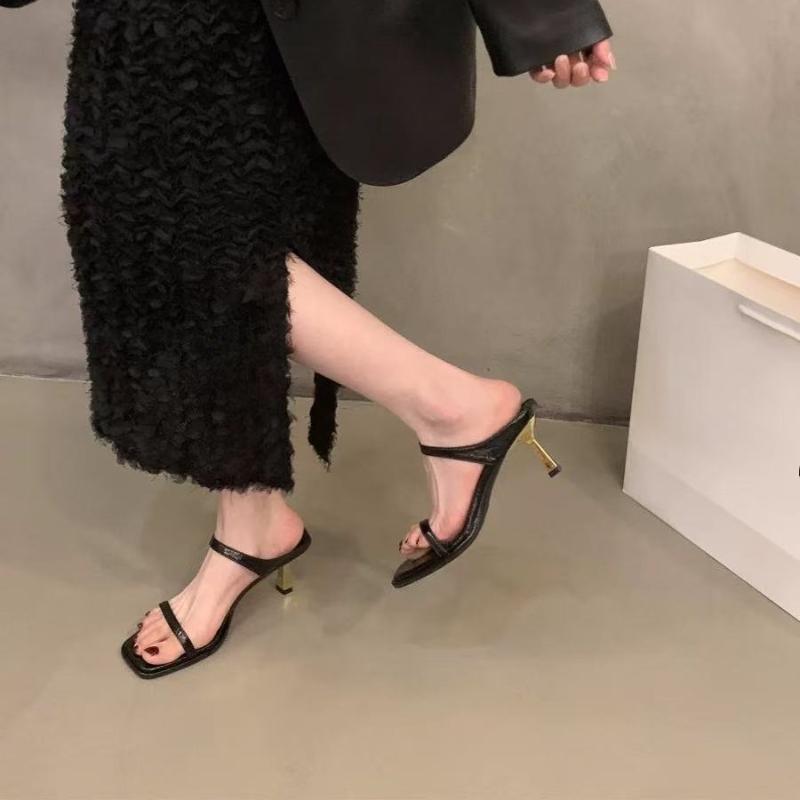 Fashion Fashionable Versatile Women's Sandals 2025 Spring Autumn High Heel Platform Slippers Simple Square Head Outdoor Wear Rubber Sole