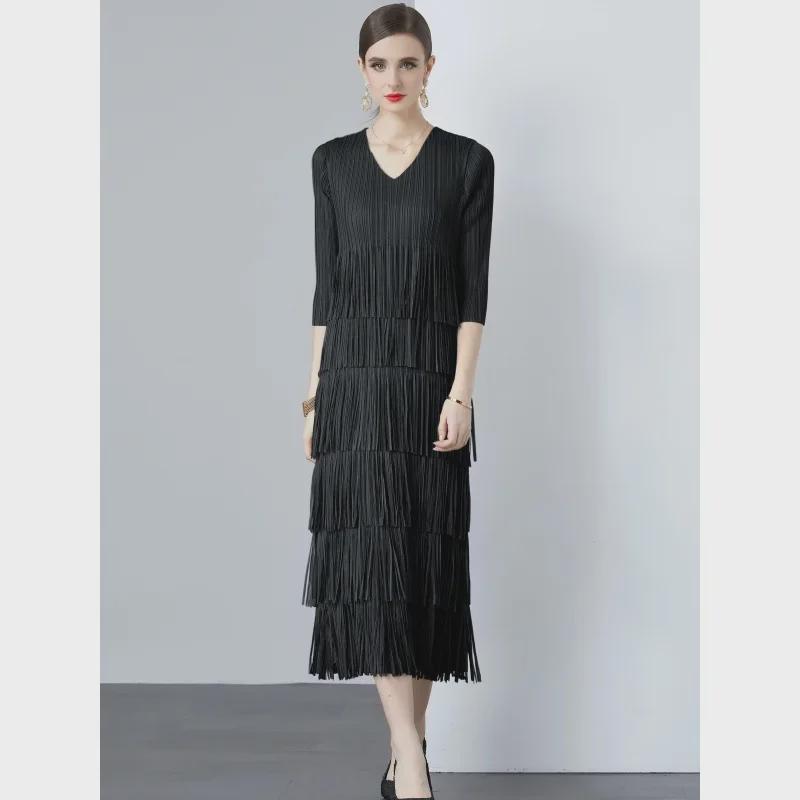 Miyake 2024 V-Neck Long-Sleeved Tassel Pleated Dress