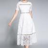 Abito da Cocktail da Donna in Pizzo Floreale Sweetheart Aderente e Svasato per Eleganti Serate
