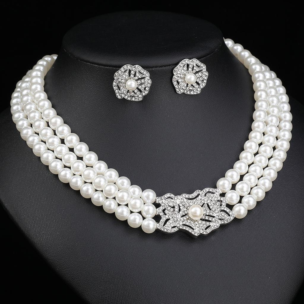 European and American New Pearl Crystal Necklace Earrings Bracelet Three-piece Set, Bridal Dress Party Accessories