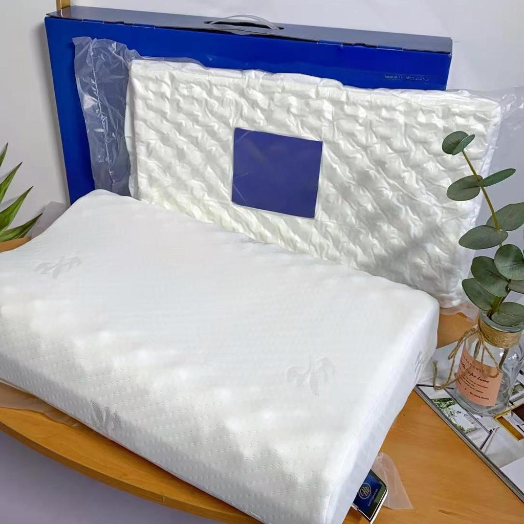 Thailändisches Latexkissen Kissen Beweglicher Halswirbel Kissenkern