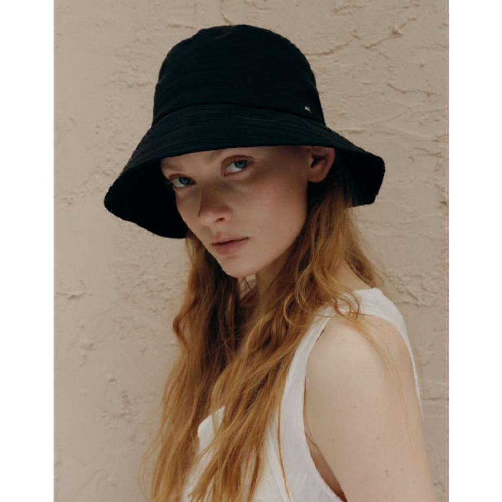 Daks Black Dd Logo Light Pleats Bucket Hat Dche6e900bk Single option