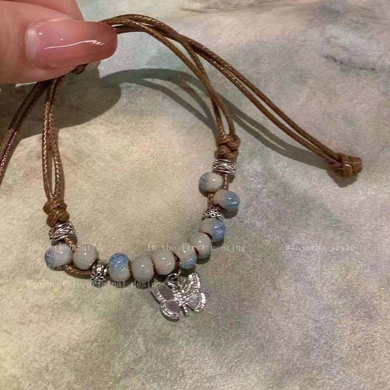 

Butterfly glass beaded weaving 2026 new retro Guochao jewelry versatile and exquisite