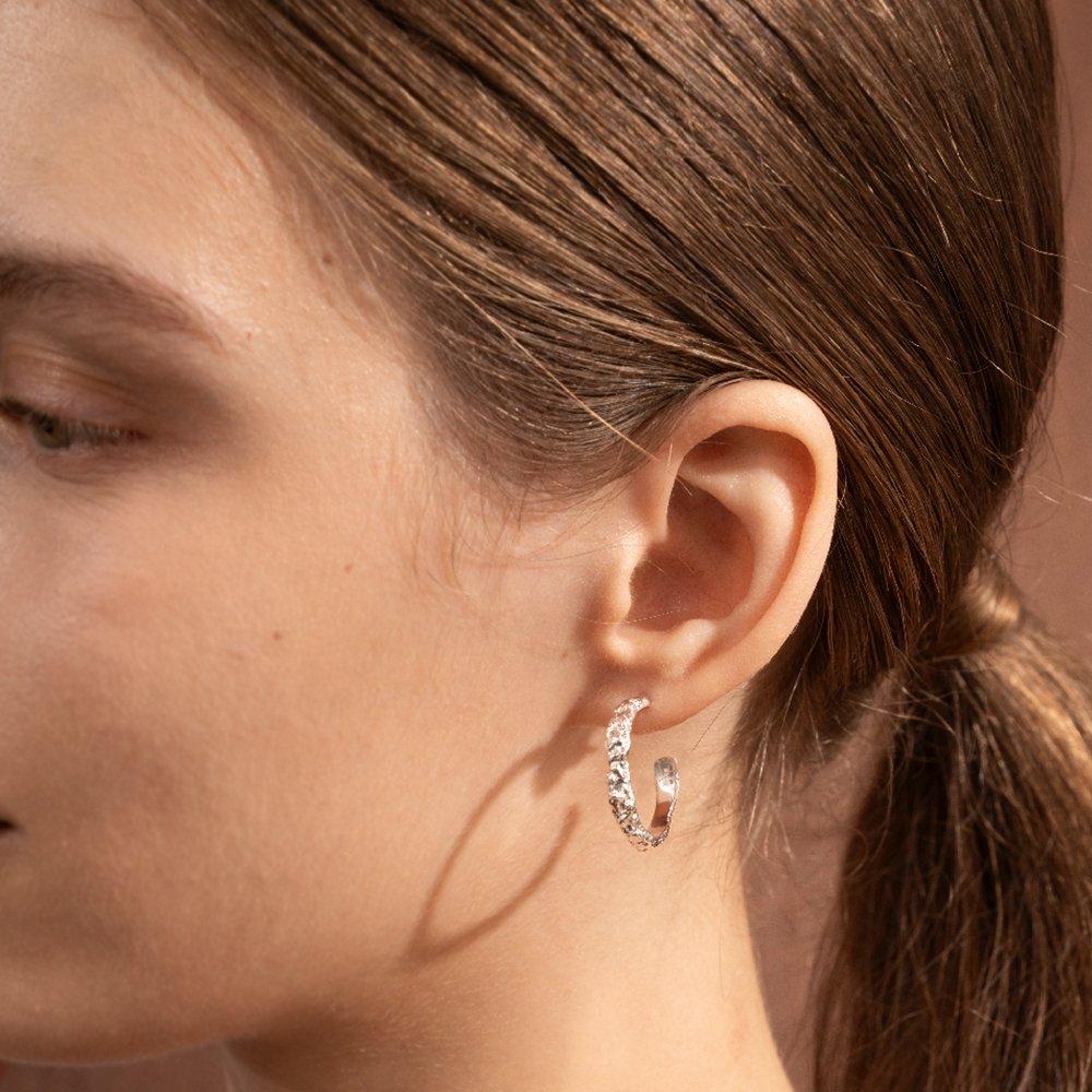 J-Nui Crater Earrings L
