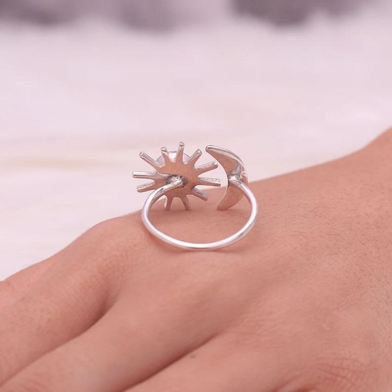 Mondstein Runder Edelstein Handgefertigter Designer Ring, Sonnenring, 925 Sterling Silber, Partywear Ring, Einzigartiges Geschenk, Charm Schmuck
