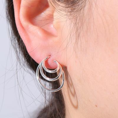 Exaggerated Metal Earrings Sense High-End Simplicity Circular Stud Earrings Fashion Trendy Earrings Women Jewelry Accessories