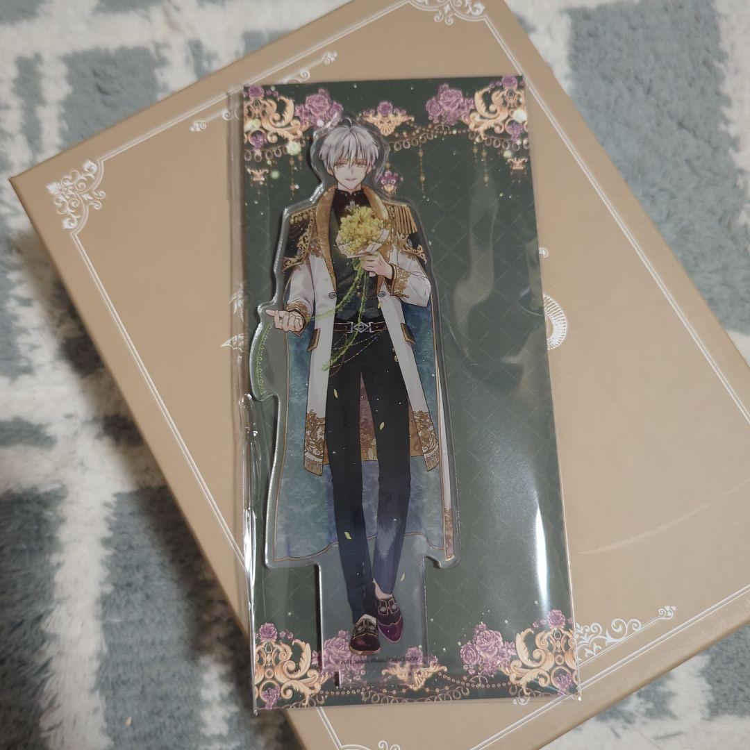 

[USED] One Day I Became a Princess Ezekiel Acrylic Stand Korea Limited Edition