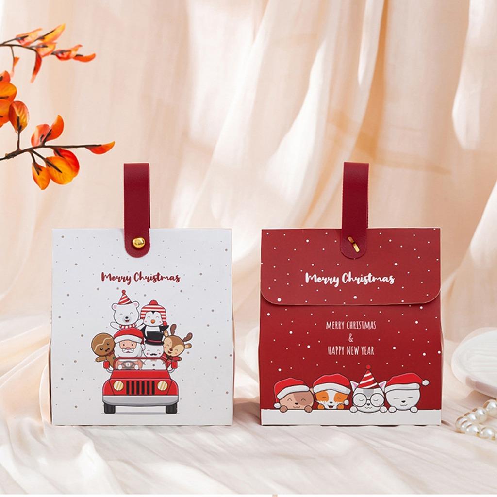 New Portable Christmas Gift Box With PU Handle Thick Cardboard Xmas Candy Treat Box For Holiday Party Favors