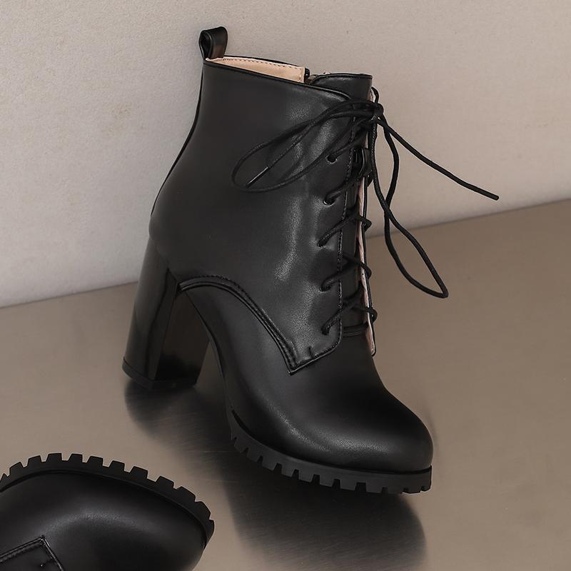 Women's high-heeled short boots autumn and winter new simple and comfortable thick-heeled large-size short boots