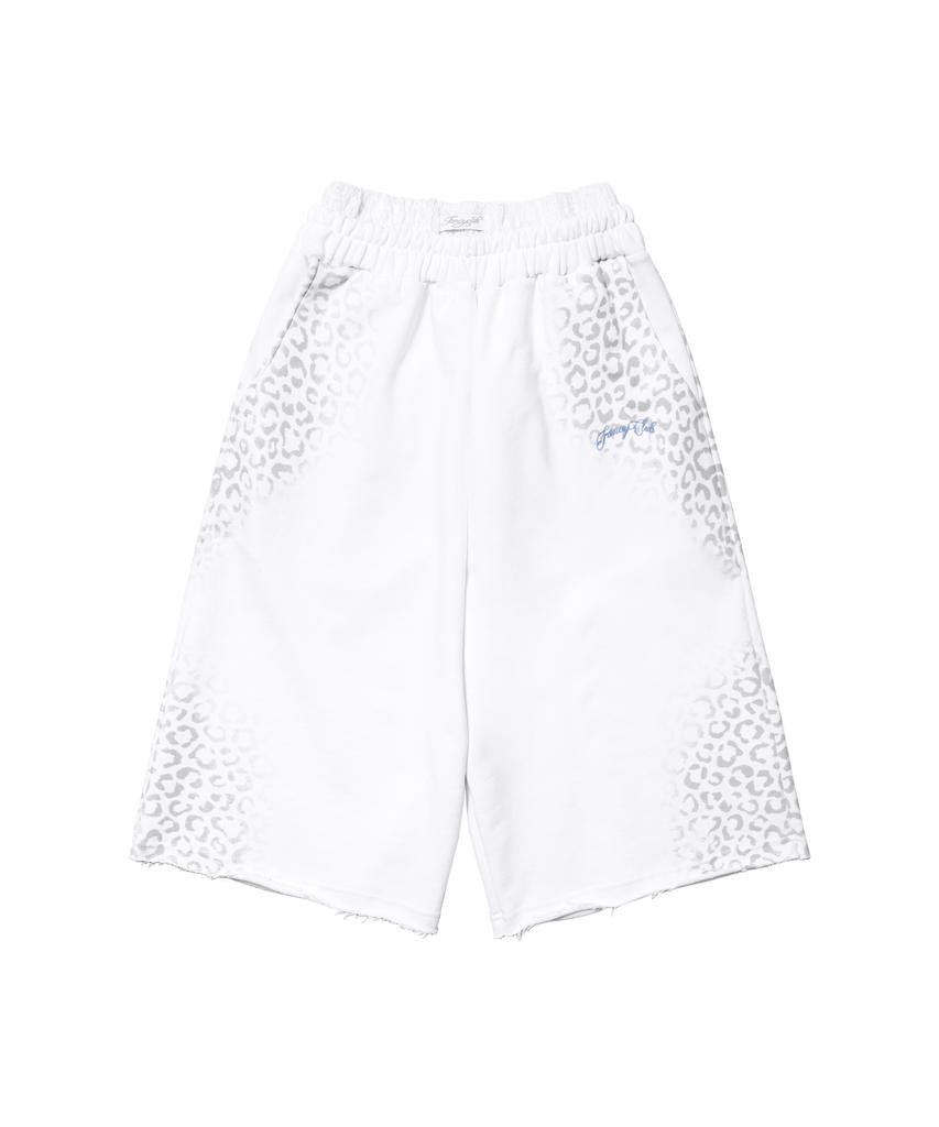 FANCY CLUB Leopard Sagging Bermuda Shorts (White) F26Qd403