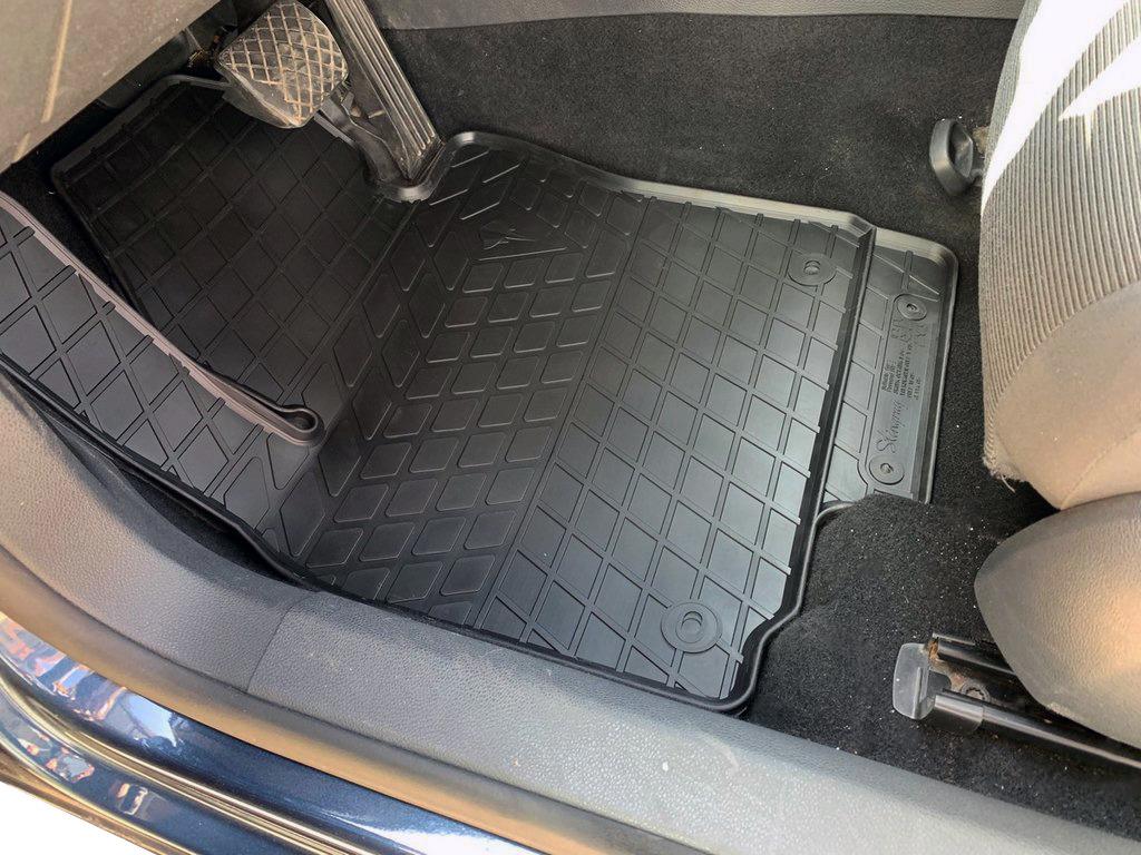 

Гумові килимки (4 шт, Stingray Premium) для Volkswagen Golf 5