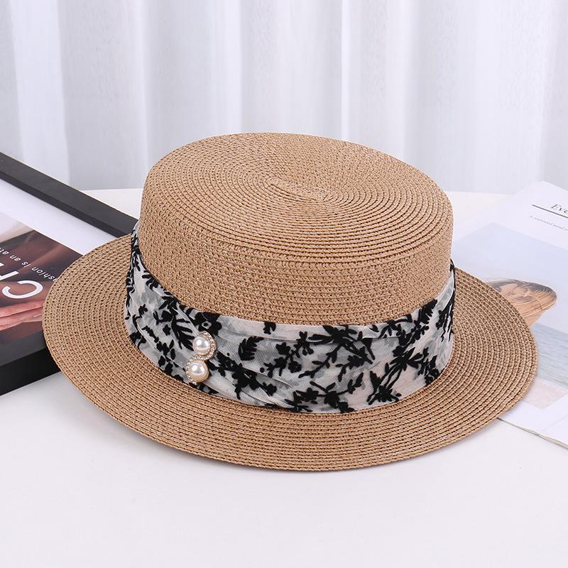 Vintage Summer Straw Hat for Women, British Retro Flat Top Cap, Korean Fashion Versatile Beach Sun Hat for Vacation