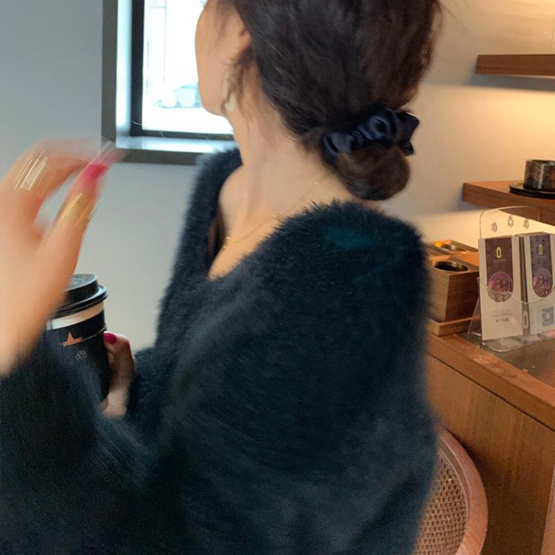 Fashion New Plush V-neck Pullover Sweaters for Women Autumn and Winter Loose Fit Mink Fur Casual Knitted Sweater Women Soft Warm Vintage Jumper 25778