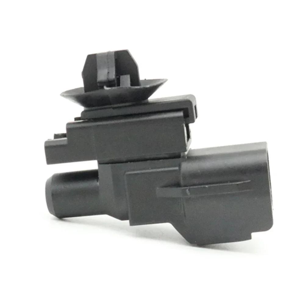 Outer Ambient Air Temperature Sensor With Plug Pigtail For Suzuki Kizashi SX4 Grand Vitara Swift S-Cross Jimny Splash GSX R 1000
