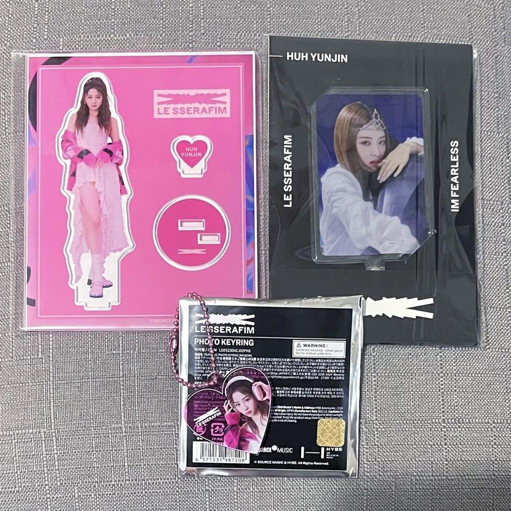 [USED] LE SSERAFIM FEARLESS Acrylic Stand Yunjin