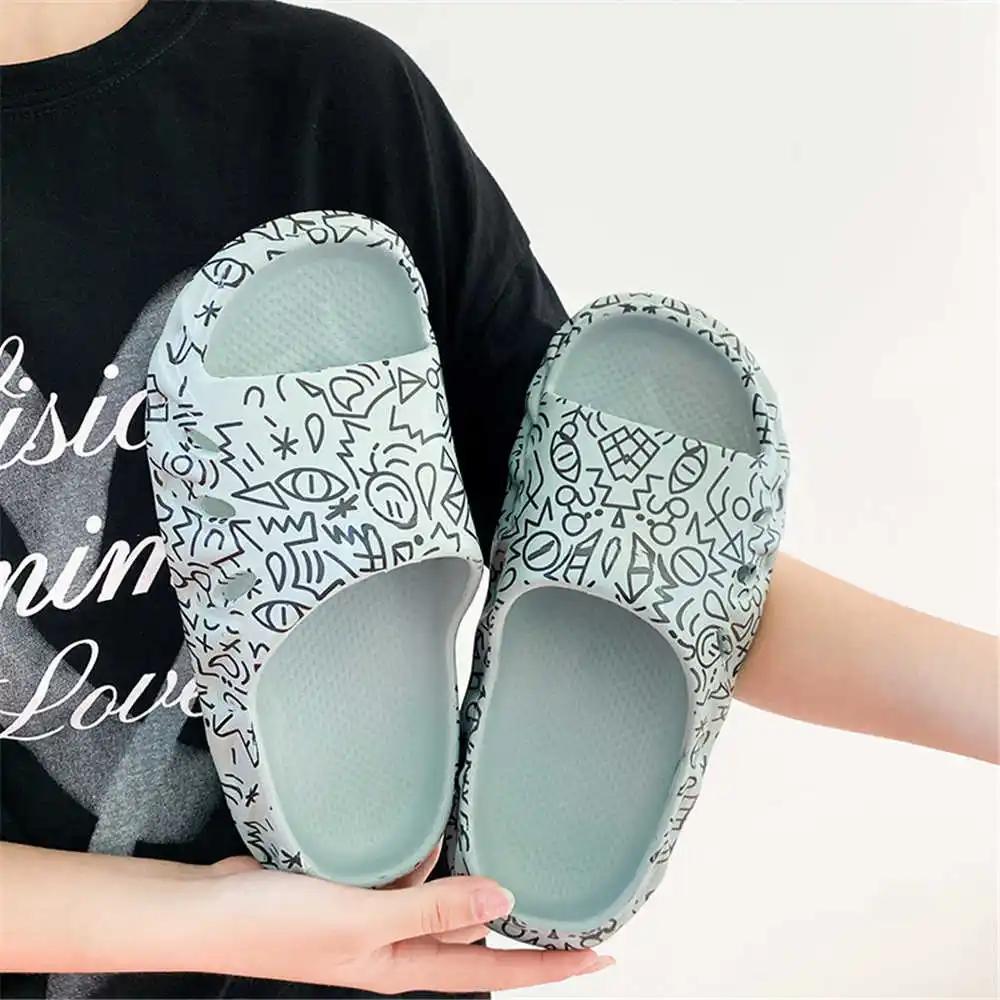 Fashion Bathroom Bedroom Sports Man To Walk Resort Sandals Shoes Anti-slip Slippers Sneakers Shoos Athletics Vintage Best Sellers