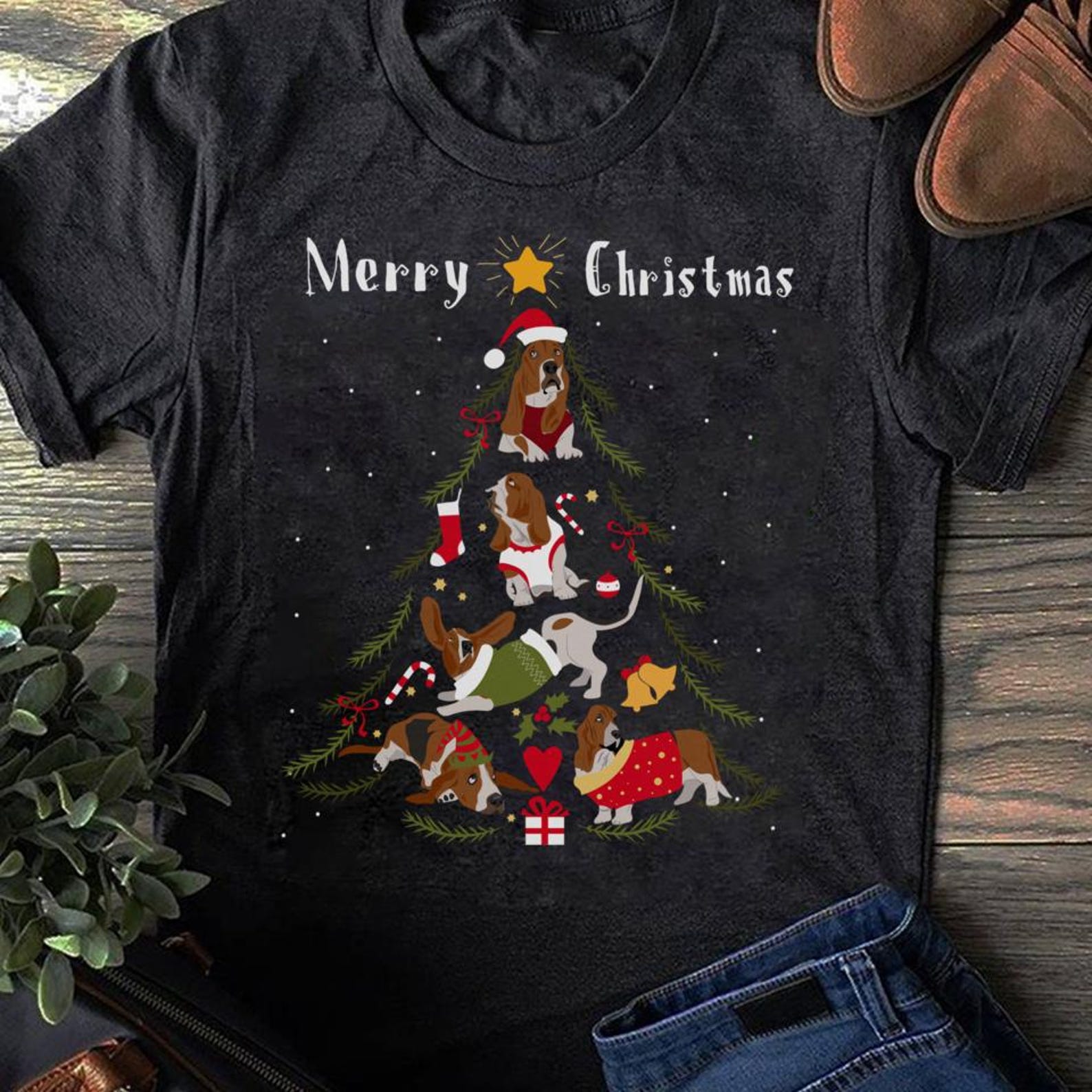 Basset Hound Christmas Tree Xmas Dog Lover Sweatshirt - Gift for Dog Lovers - Funny Dog - Basset Hound Lovers - Mother s Day M