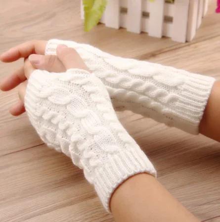 

Women Stylish Hand Warmer Winter Gloves Arm Crochet Knitting Faux Wool Mitten Warm Jacquard Fingerless Glove Femme Women Gloves One Size